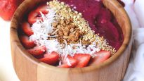 Sumatra Dragonfruit Smoothie Bowl